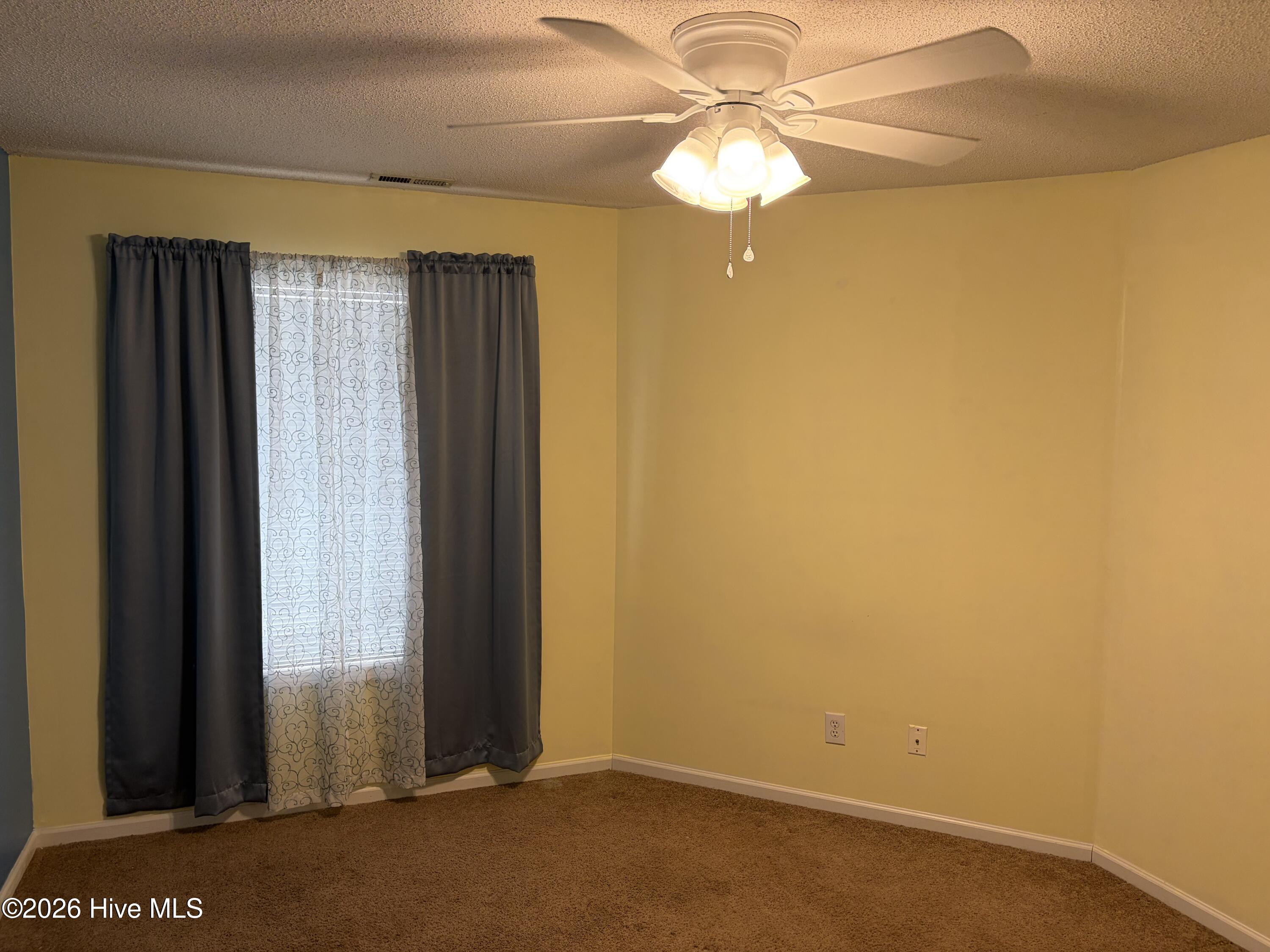 2591 Thackery Road, Unit E Greenville, NC 27858 - Photo 42 of 49 IMG_3419