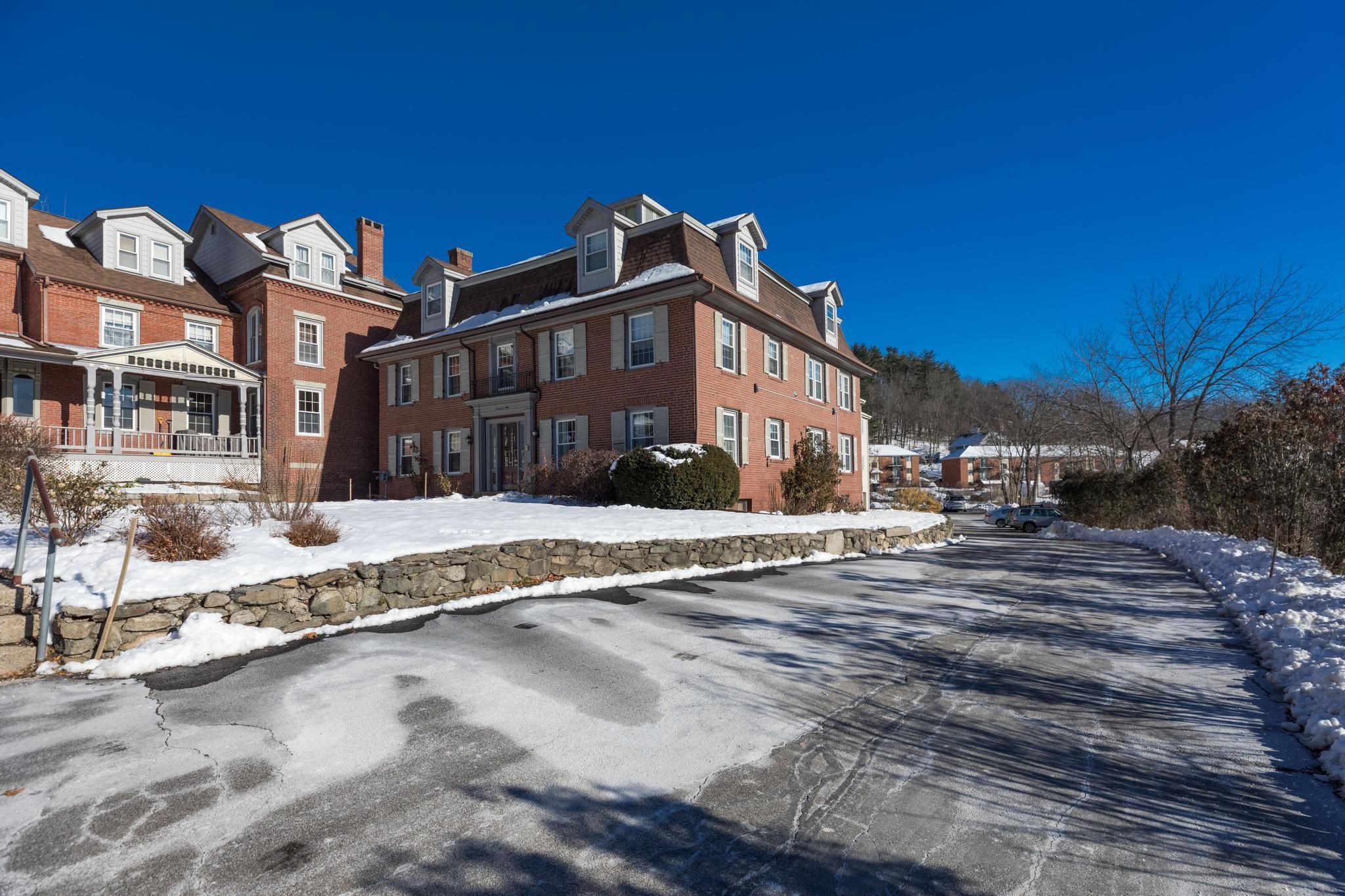 713 Central Avenue, Unit 3 Dover, NH 03820 - Photo 32 of 33