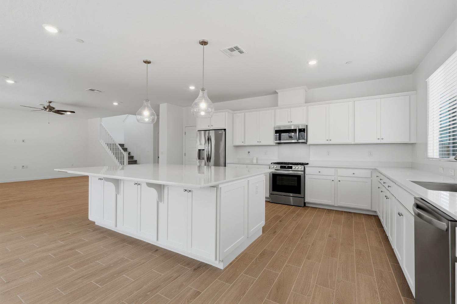 3937 Buttercup Road Madera, CA 93636 - Photo 16 of 74