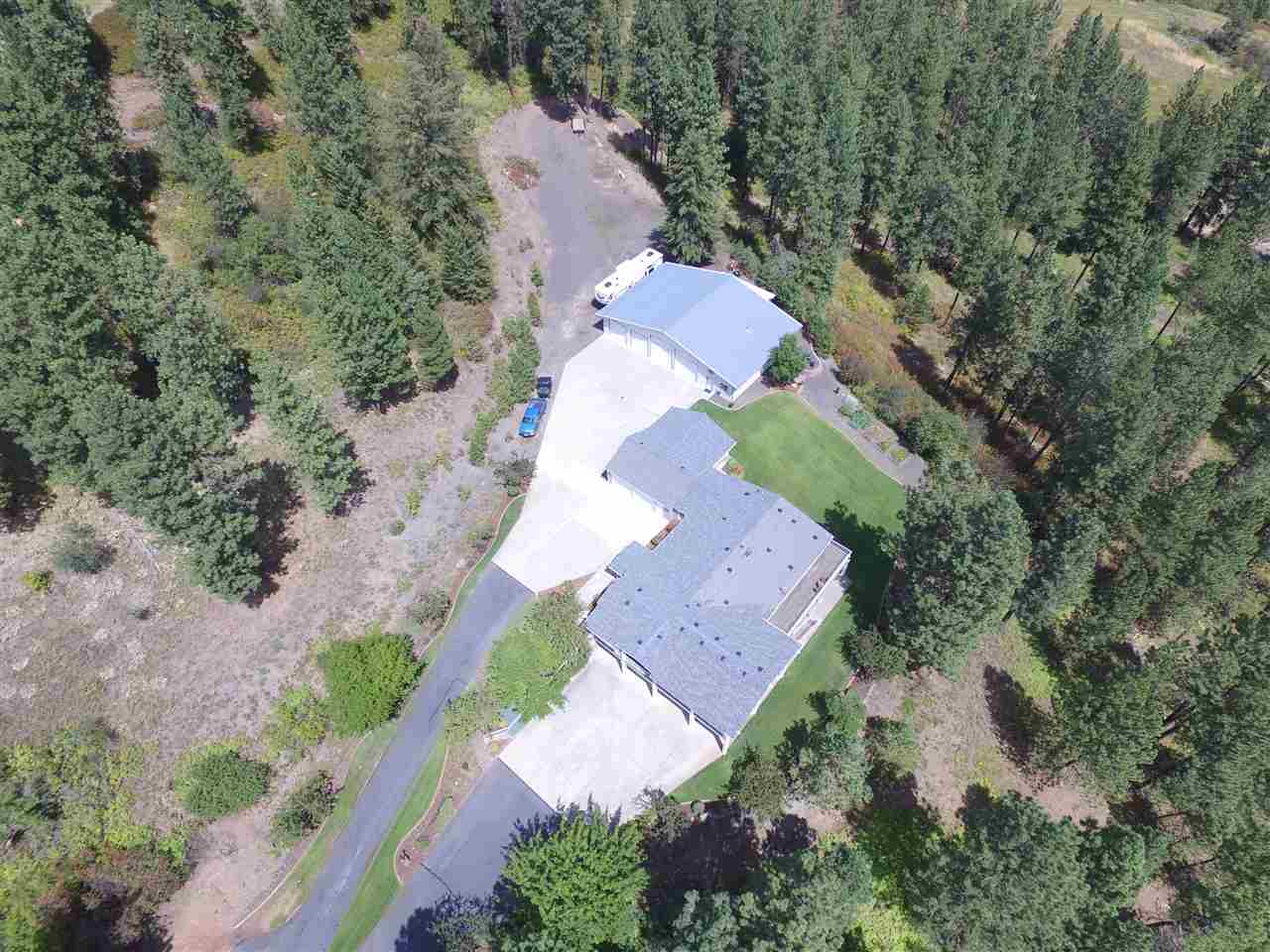 16125 North Day Mt Spokane Road Mead, WA 99021 - Photo 2 of 20