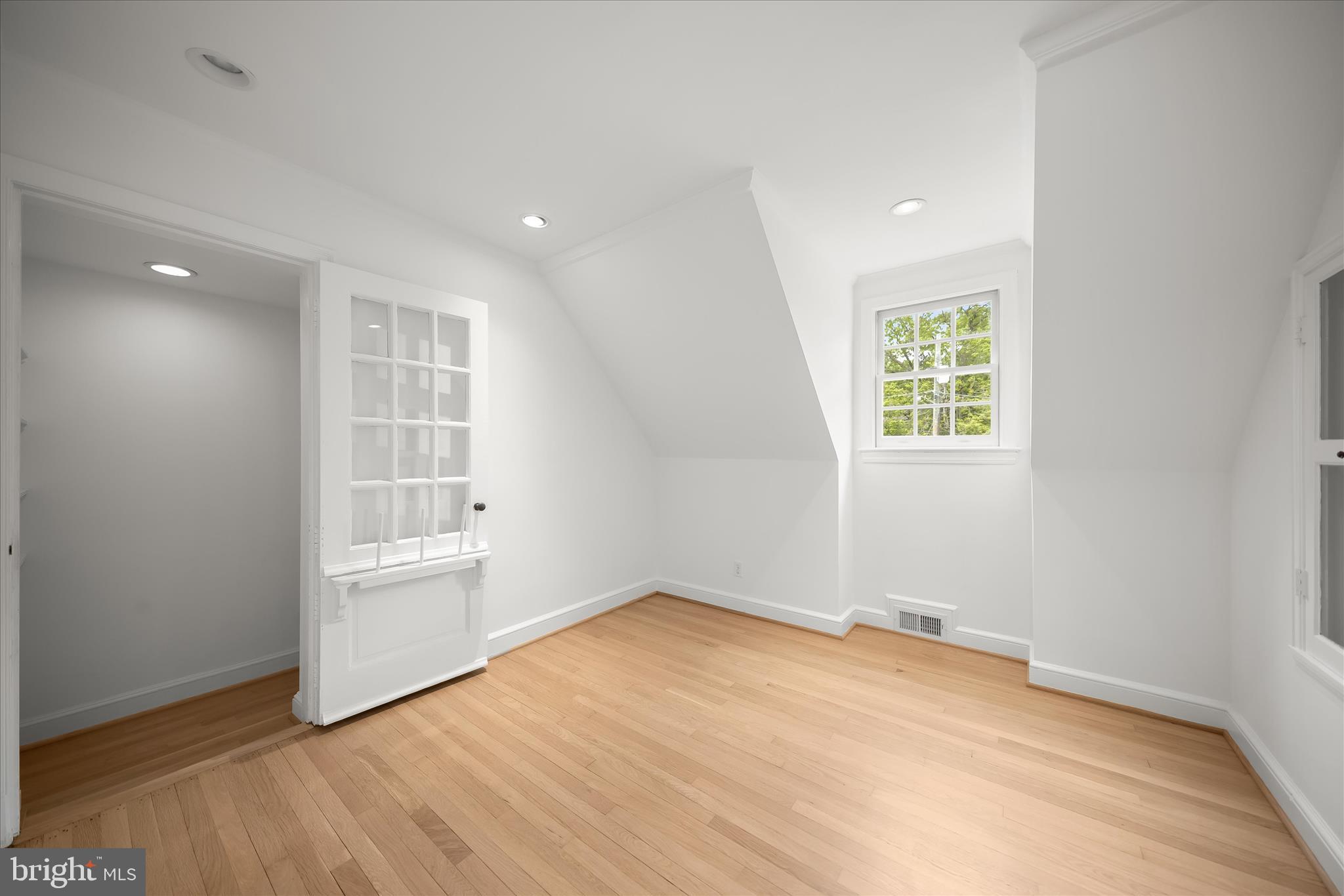 10318 Parkman Road Silver Spring, MD 20903 - Photo 25 of 42 Third bedroom with dormer window and closet space
