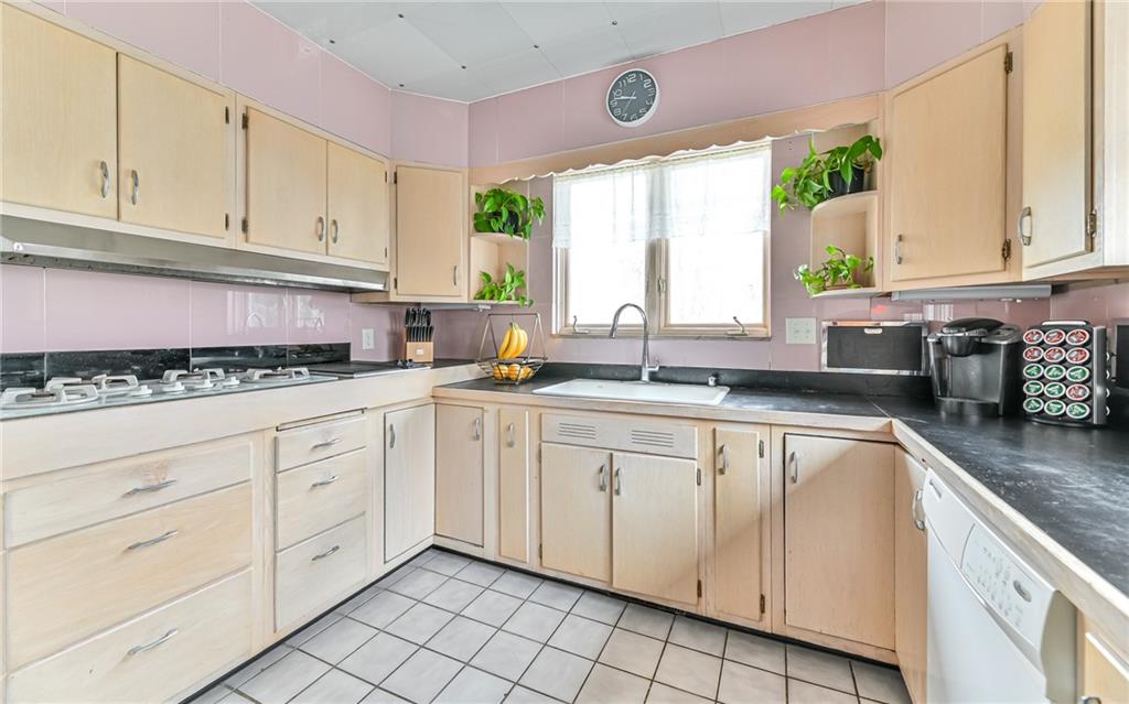 532 Perrymont Road Pittsburgh, PA 15237 - Photo 11 of 25 Gallery Image 11