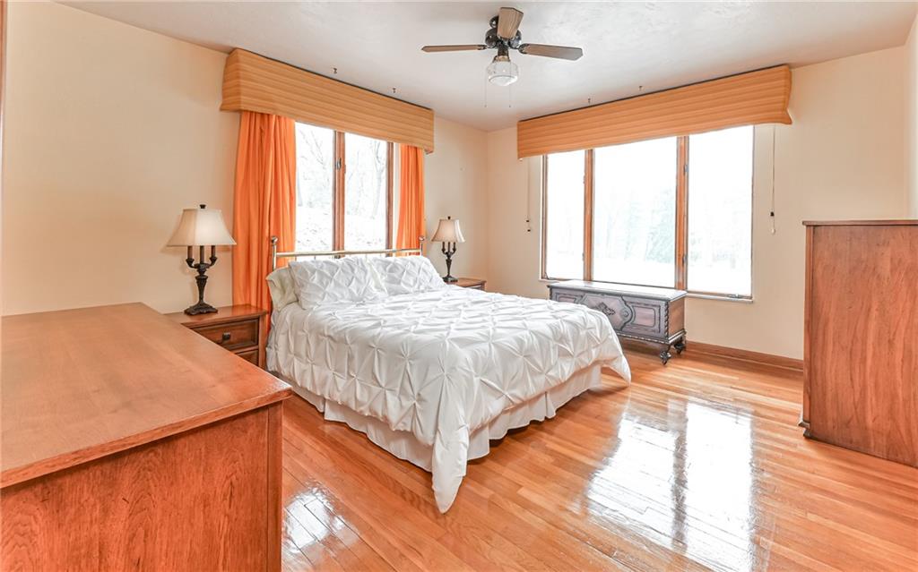 532 Perrymont Road Pittsburgh, PA 15237 - Photo 15 of 25 Gallery Image 15