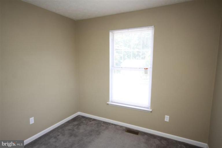 8045 Pine Ridge Road Pasadena, MD 21122 - Photo 13 of 18 Bedroom #2