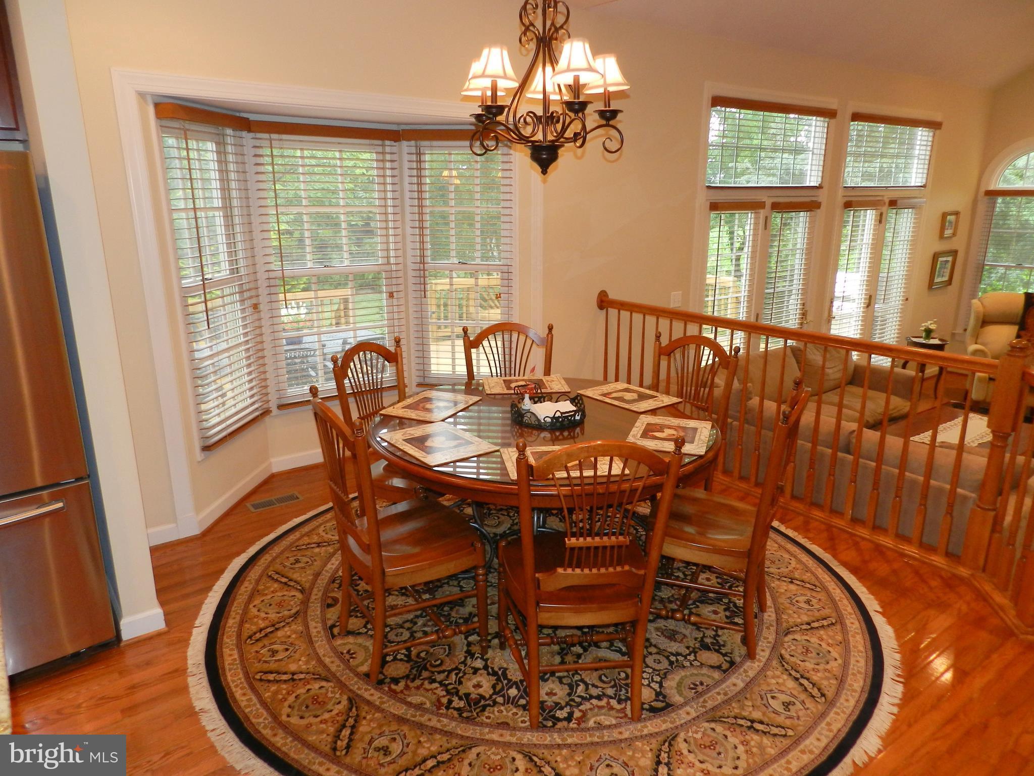 20006 Hickman Way Poolesville, MD 20837 - Photo 12 of 30 Eat-in kitchen area can handle your family table!