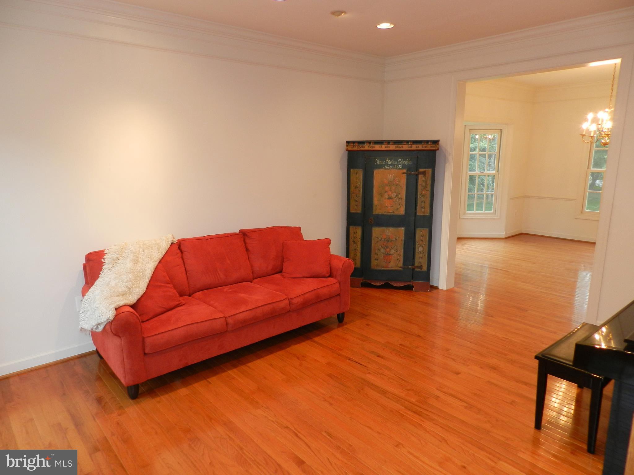 20006 Hickman Way Poolesville, MD 20837 - Photo 15 of 30 Living room off of foyer is the perfect guest area