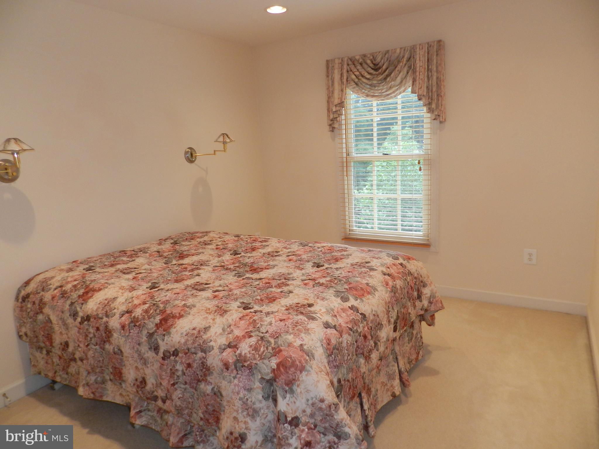 20006 Hickman Way Poolesville, MD 20837 - Photo 23 of 30 Bedroom #4