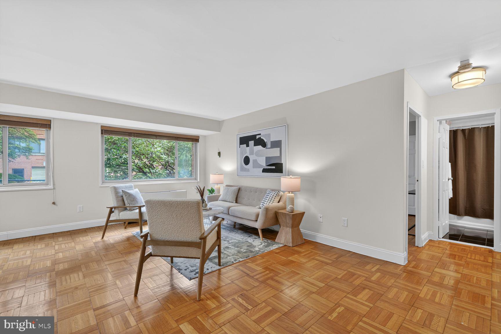 3900 Tunlaw Road Northwest, Unit 206 Washington, DC 20007 - Photo 11 of 28 Living Room