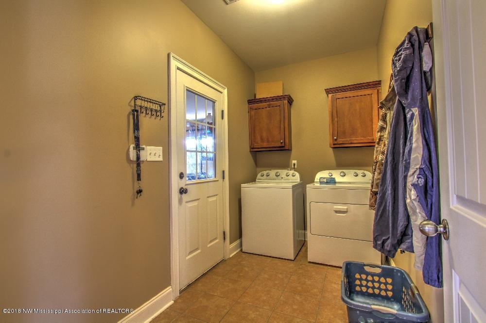 2671 Rodeo Way Nesbit, MS 38651 - Photo 29 of 33 IMG_4699_700_701
