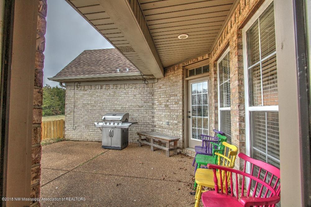 2671 Rodeo Way Nesbit, MS 38651 - Photo 30 of 33 IMG_4690_1_2