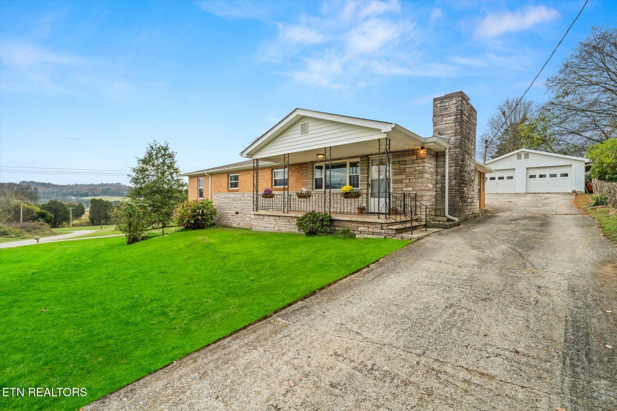 121 Kiser Road Friendsville, TN 37737 - Photo 1 of 24 01-121-Kiser-Rd-Friendsville-TN-1
