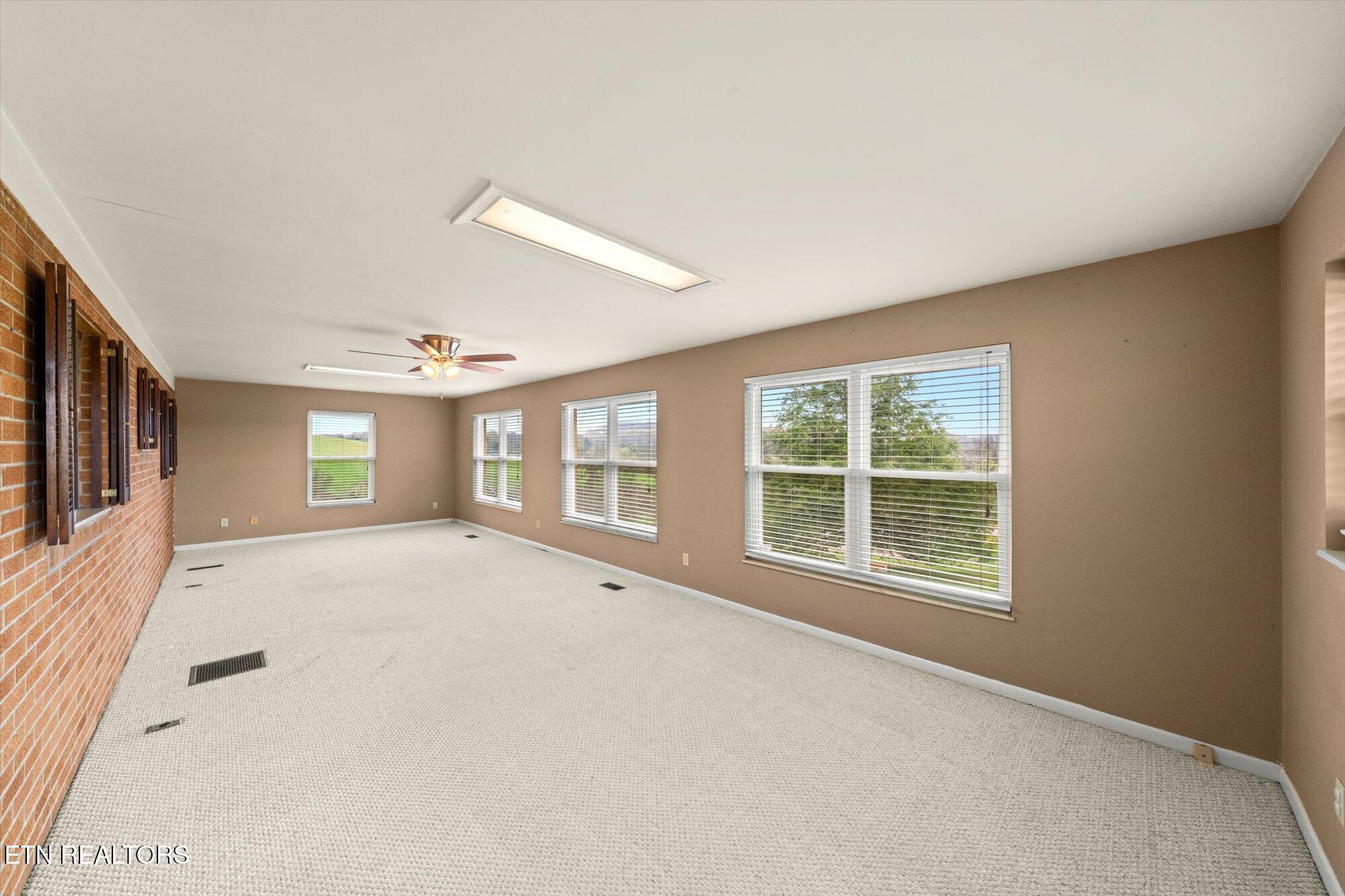 121 Kiser Road Friendsville, TN 37737 - Photo 13 of 24 13-121-Kiser-Rd-Friendsville-TN-12