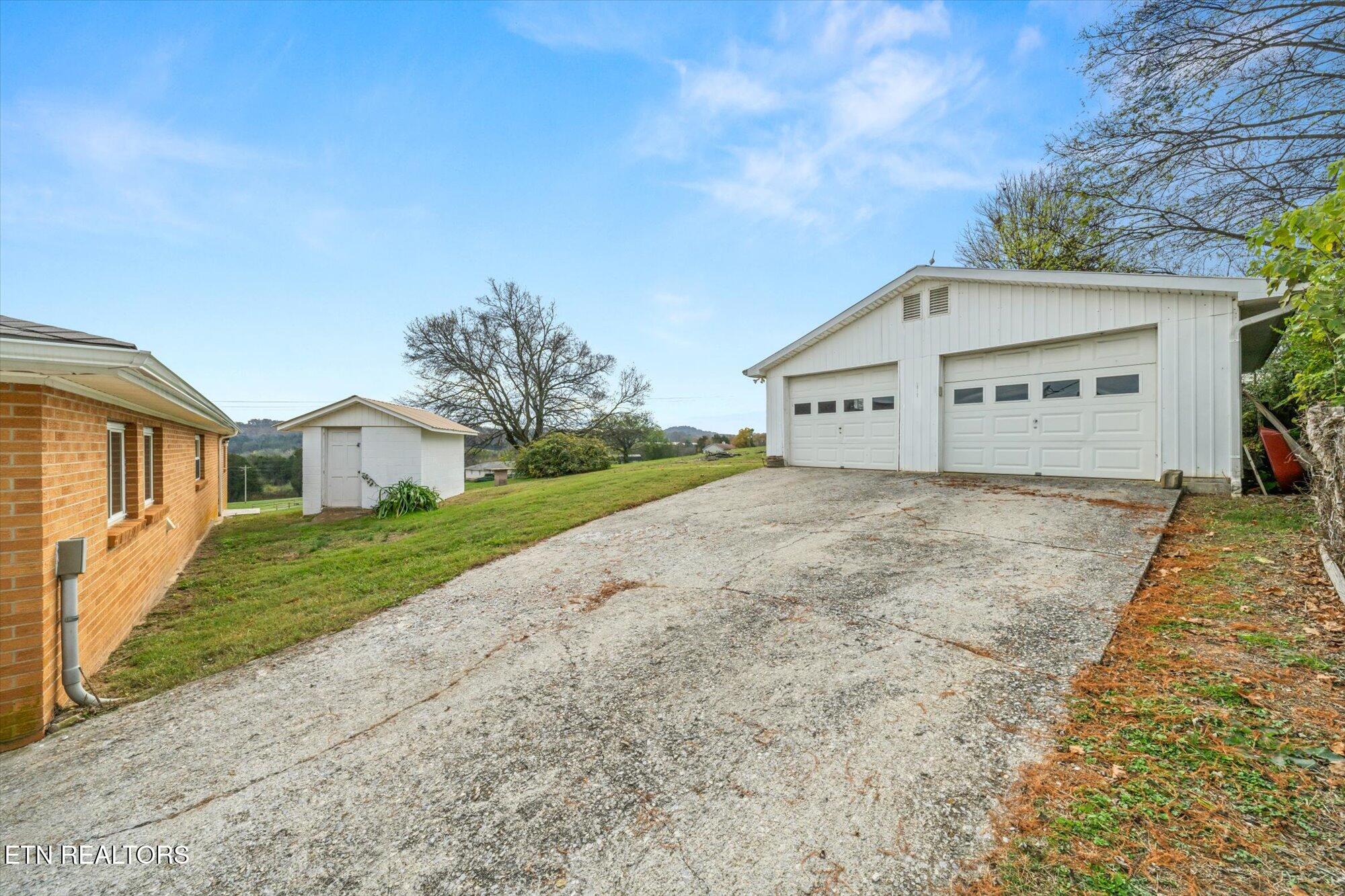 121 Kiser Road Friendsville, TN 37737 - Photo 23 of 24 23-121-Kiser-Rd-Friendsville-TN-20