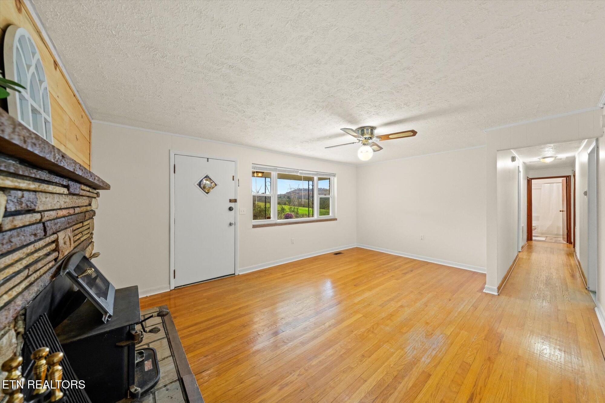 121 Kiser Road Friendsville, TN 37737 - Photo 6 of 24 06-121-Kiser-Rd-Friendsville-TN-5