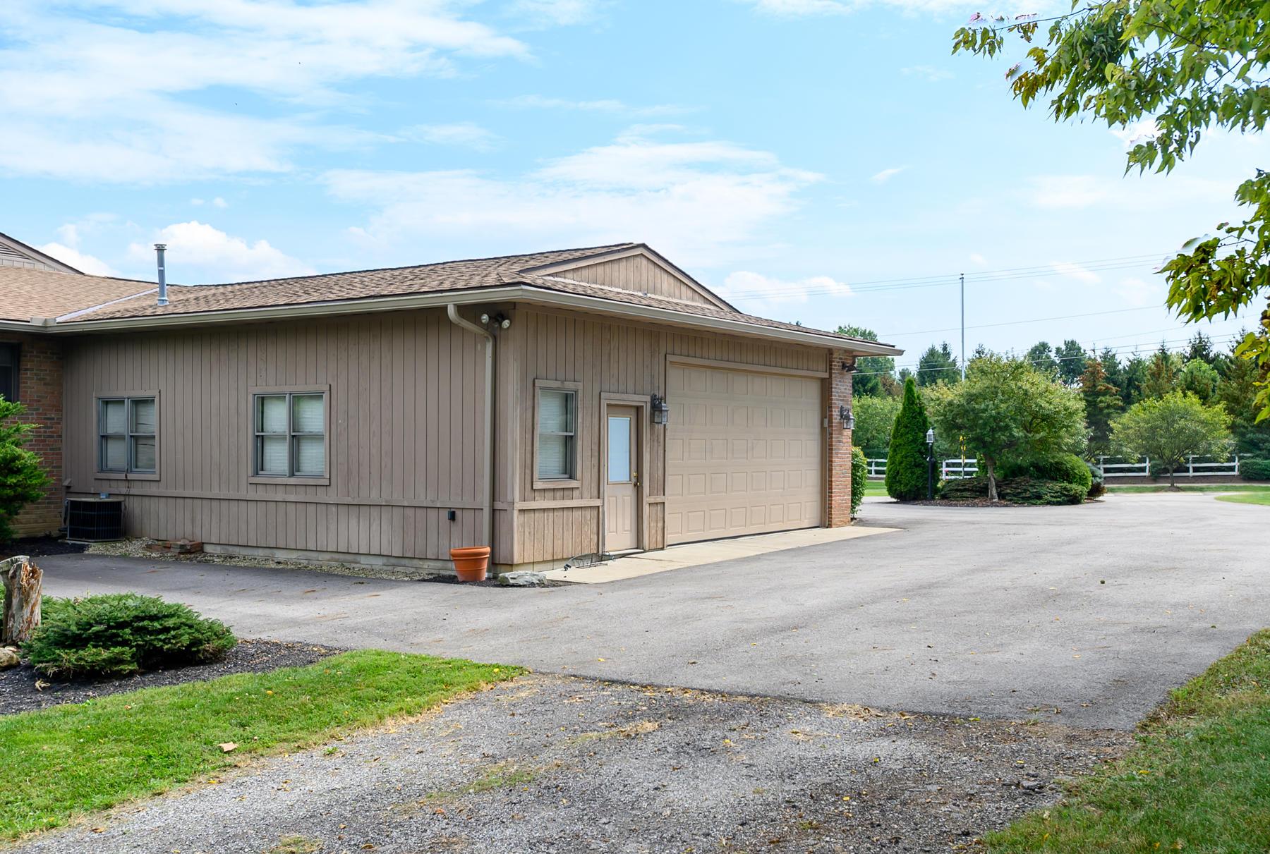 1660 Powell Road Powell, OH 43065 - Photo 19 of 56
