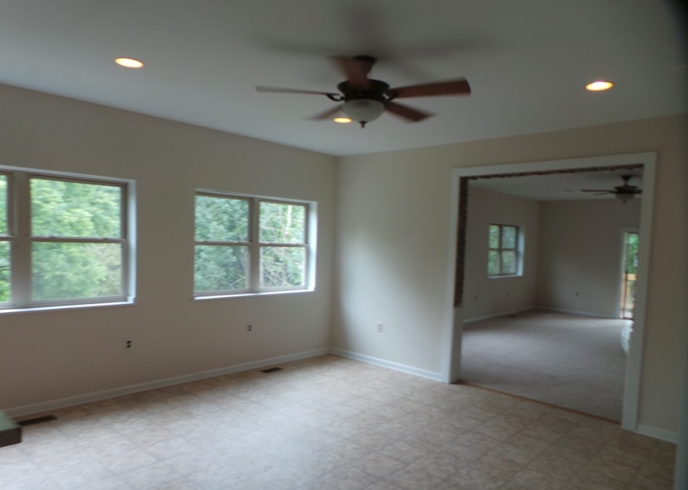 6291 Cook Road Owosso, MI 48867 - Photo 7 of 13 31248788-6.JPG
