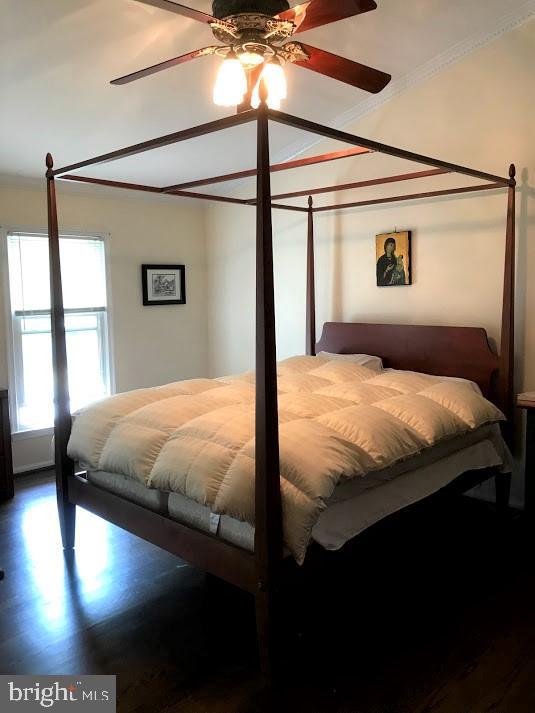 3233 Wildmere Place Herndon, VA 20171 - Photo 18 of 32 Bedroom