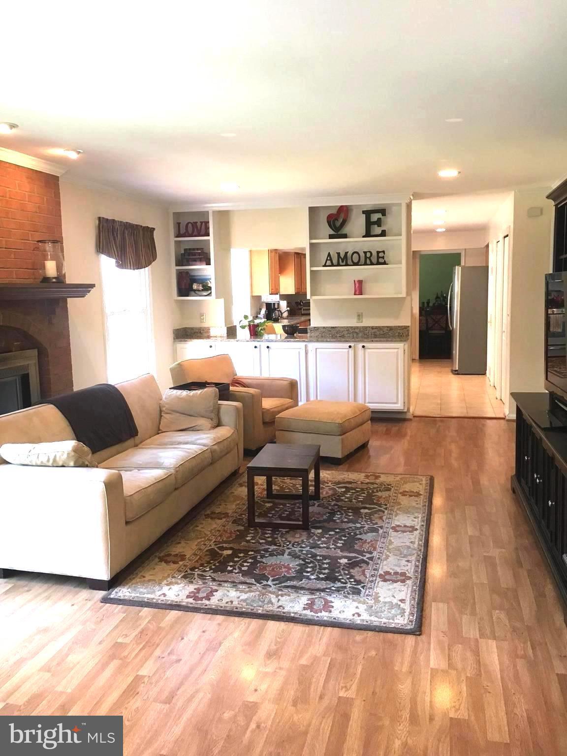 3233 Wildmere Place Herndon, VA 20171 - Photo 10 of 32 Family Room