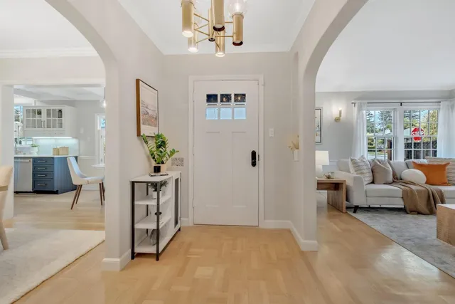 $2,498,000 | 330 30th Avenue, San Mateo, CA 94403