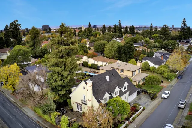 $2,498,000 | 330 30th Avenue, San Mateo, CA 94403