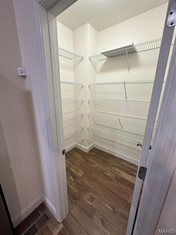 330 Wilhelmine Court Ballwin, MO 63021 - Photo 8 of 33