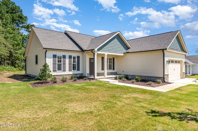 $344,400 | 47 Royal Avenue, Selma, NC 27576