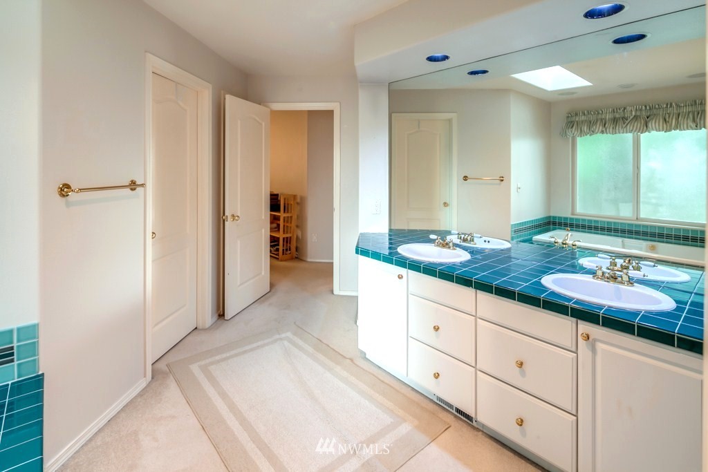 5450 Canvasback Road Blaine, WA 98230 - Photo 14 of 21 Gallery Image 14
