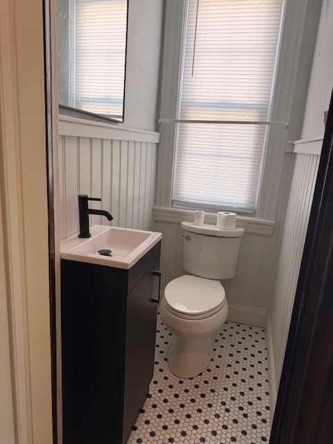 15 Pershing Street Cranston, RI 02910 - Photo 8 of 15