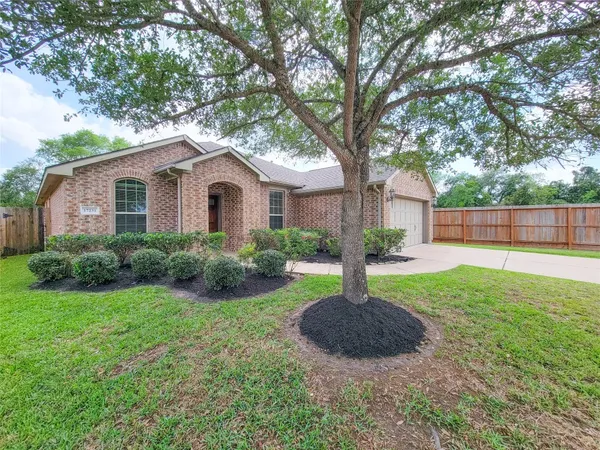 $315,000 | 17231 Forest Ridge Point, Houston, TX 77084