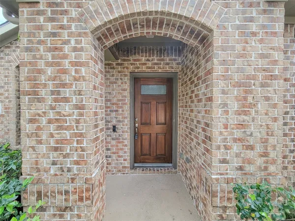 $315,000 | 17231 Forest Ridge Point, Houston, TX 77084