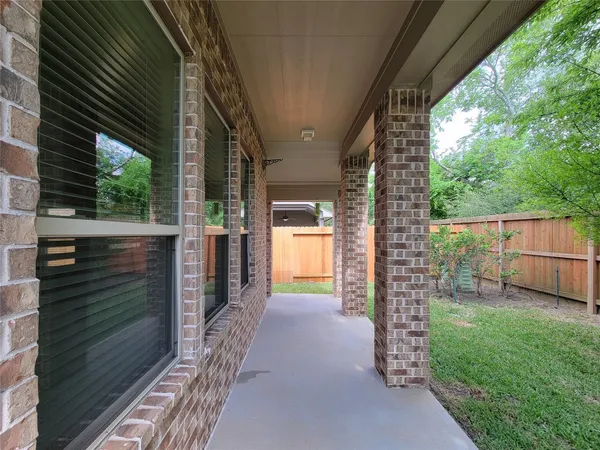 $315,000 | 17231 Forest Ridge Point, Houston, TX 77084