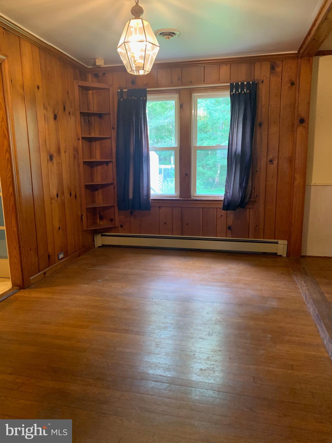 1971 Church Creek Road Cambridge, MD 21613 - Photo 21 of 35 Transitional Room