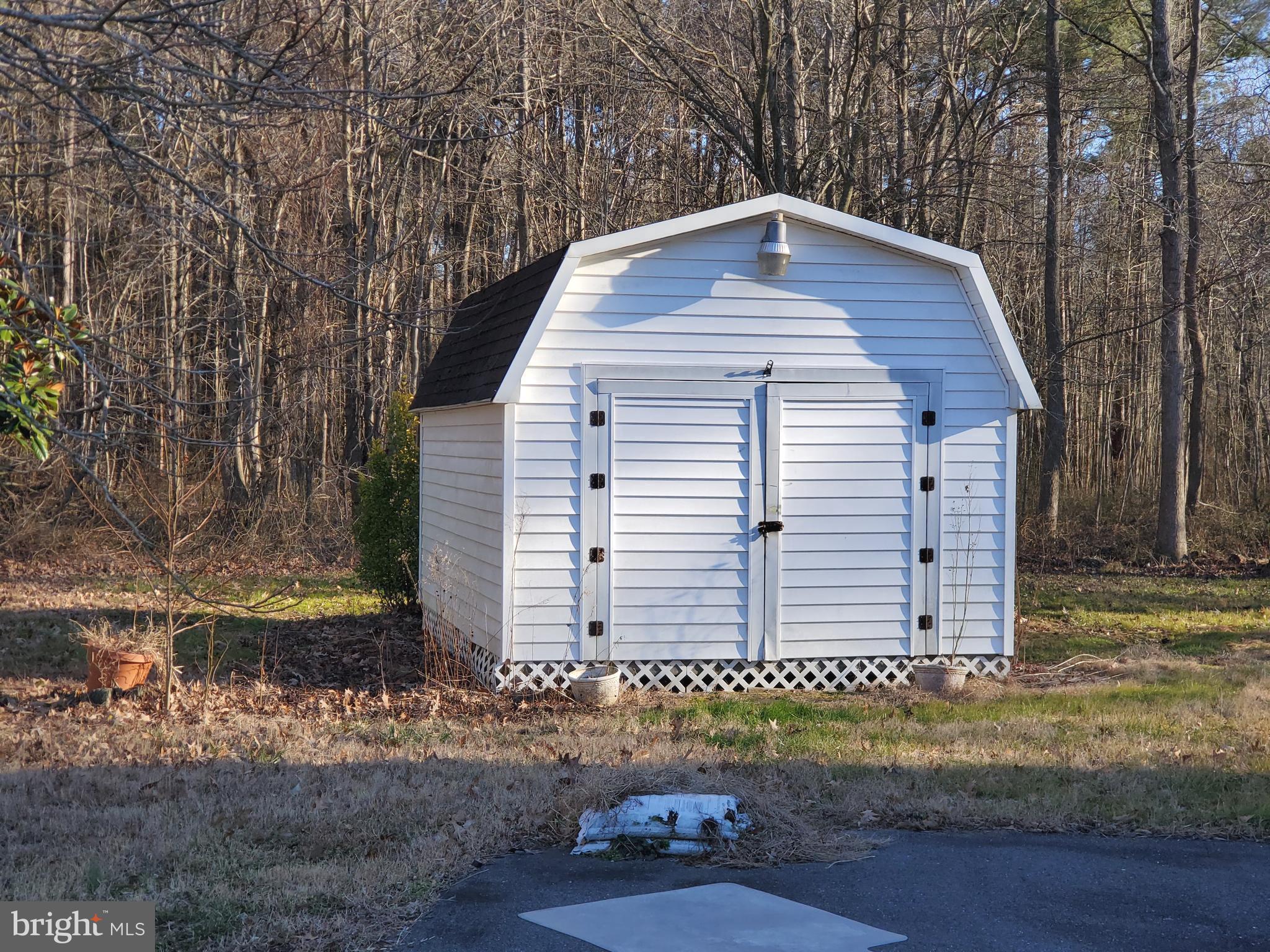 1971 Church Creek Road Cambridge, MD 21613 - Photo 9 of 35 Large Storage Shed