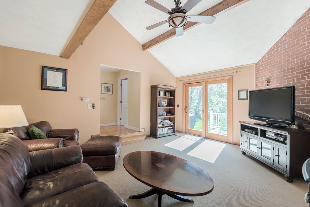65 Berkeley Road North Andover, MA 01845 - Photo 13 of 30 Gallery Image 13