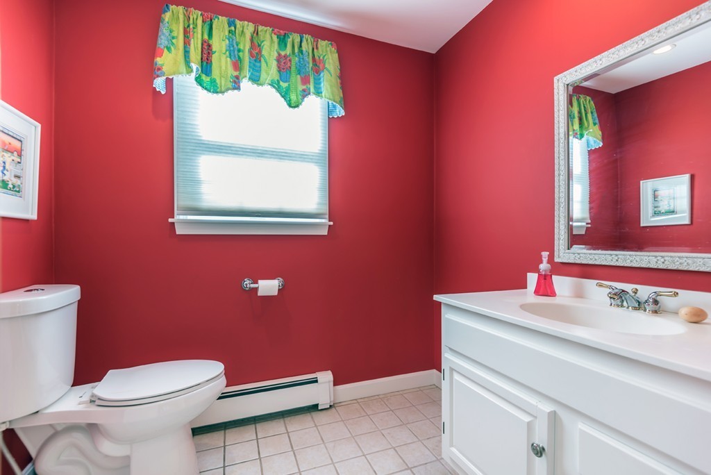 65 Berkeley Road North Andover, MA 01845 - Photo 15 of 30 Gallery Image 15