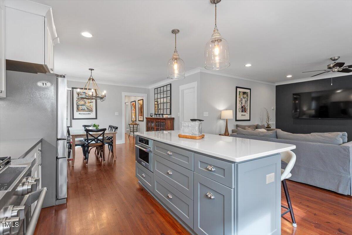 711 South East Street Raleigh, NC 27601 - Photo 15 of 37 Kitchen/Living Room