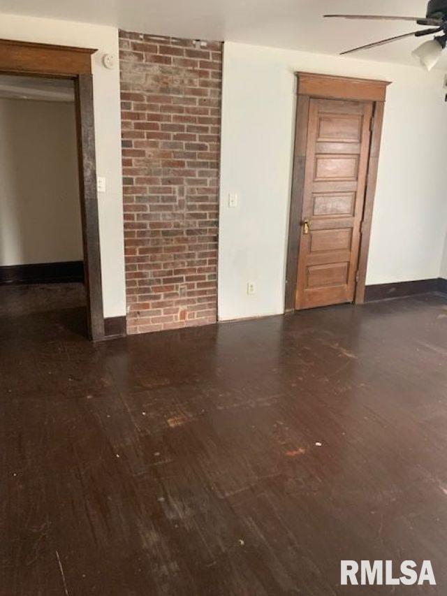 400-402 East Laurel Street Springfield, IL 62703 - Photo 19 of 36 Gallery Image 19