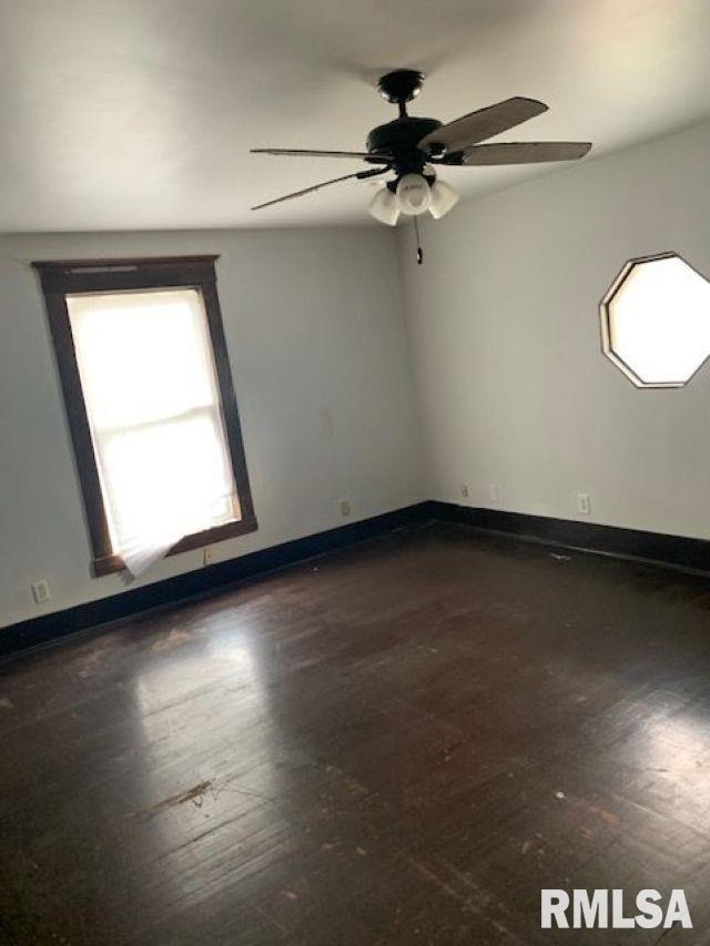 400-402 East Laurel Street Springfield, IL 62703 - Photo 29 of 36 Gallery Image 29