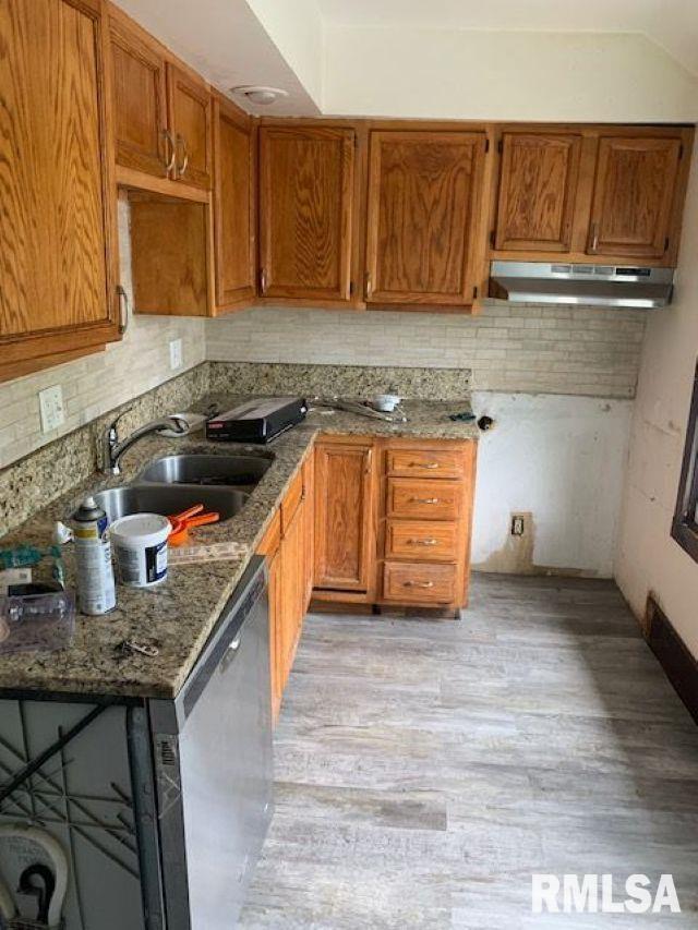 400-402 East Laurel Street Springfield, IL 62703 - Photo 5 of 36 Gallery Image 5