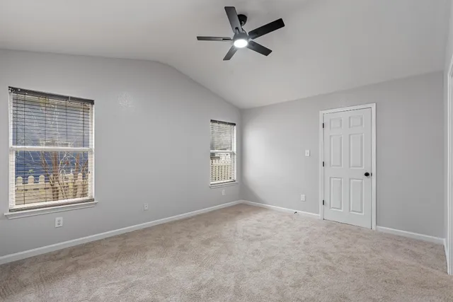 $1,895 | 744 Fairway, Kyle, TX 78640