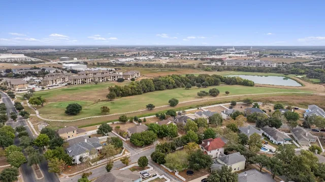 $1,895 | 744 Fairway, Kyle, TX 78640