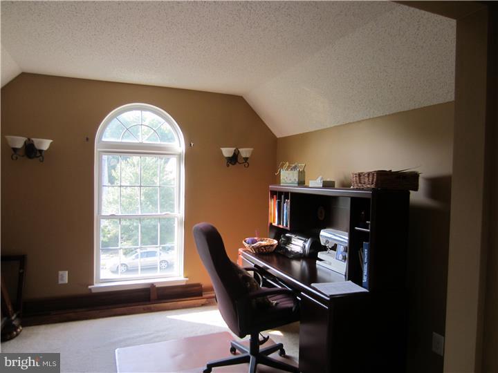 37 Tynemouth Drive Lumberton, NJ 08048 - Photo 16 of 25 Bonus Room