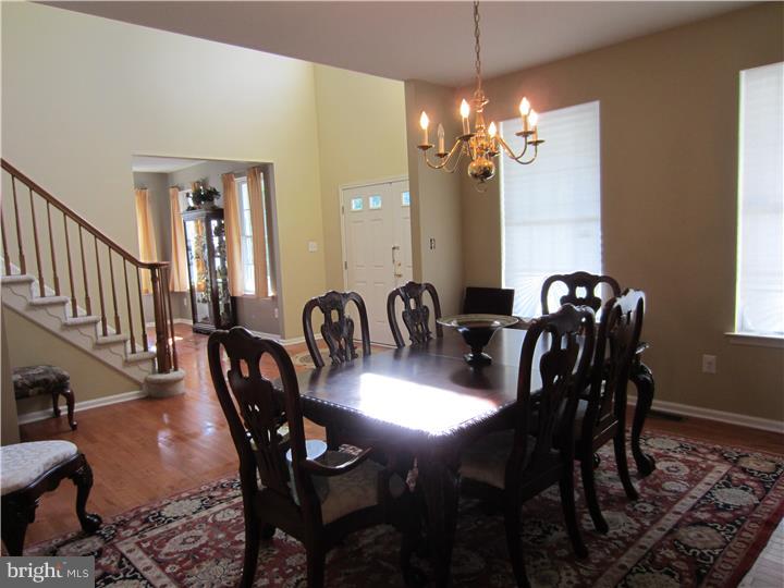 37 Tynemouth Drive Lumberton, NJ 08048 - Photo 9 of 25 Dining Room