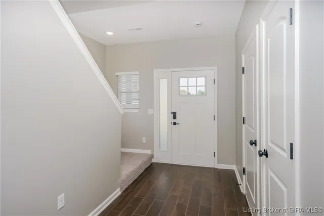 $1,920 | 2078 South Sarah Drive, Jeffersonville, IN 47130