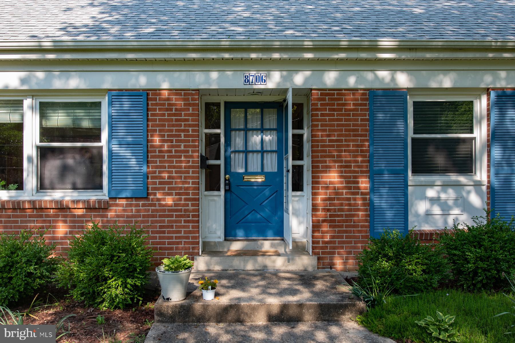 Welcome home to 8706 Bradgate Rd
