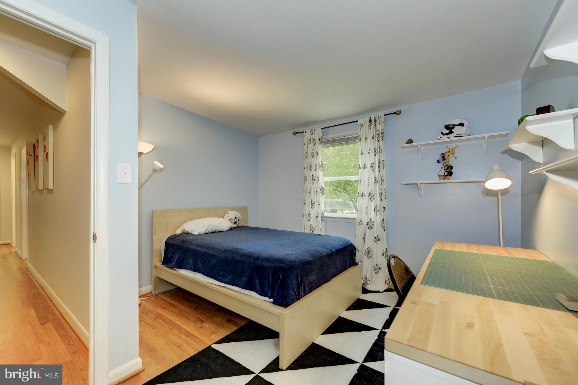 8706 Bradgate Road Alexandria, VA 22308 - Photo 21 of 31 Bedroom 1 big enough for a queen (sized bed)!
