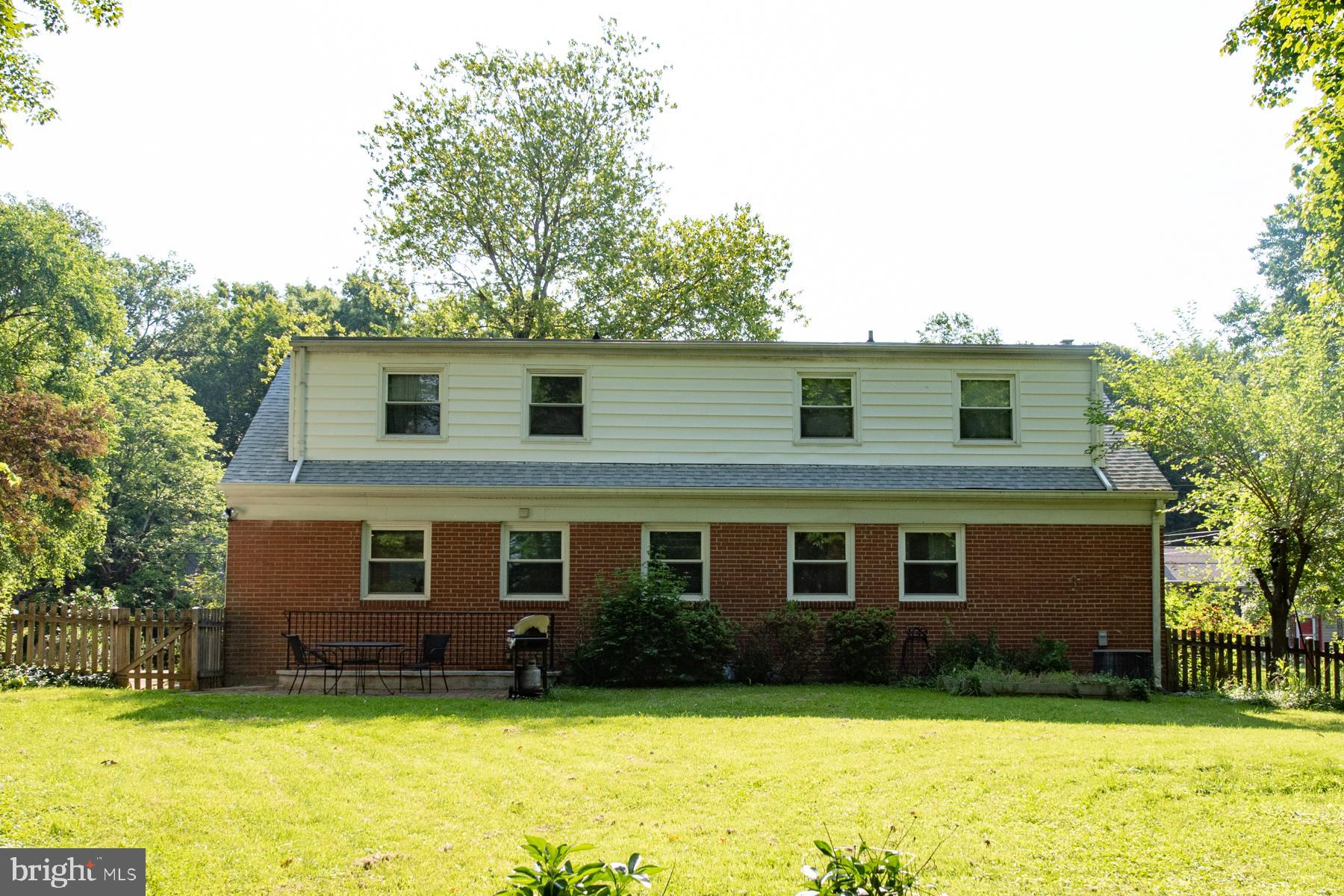 8706 Bradgate Road Alexandria, VA 22308 - Photo 30 of 31 It doesn't look as big as it is!