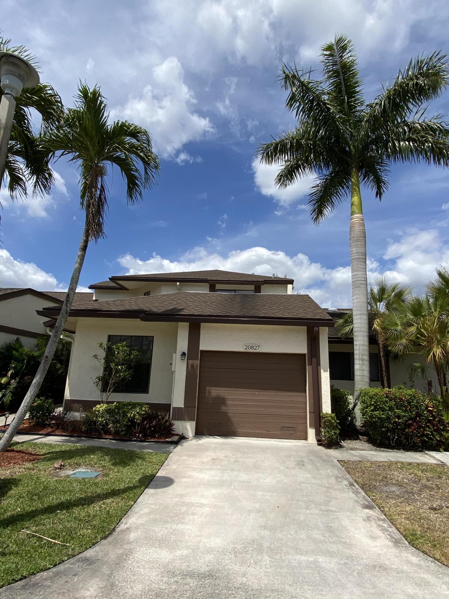 20827 Boca Ridge Drive North Boca Raton, FL 33428 - Photo 4 of 47 IMG_6860