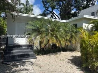$4,000 | 3132 Elizabeth Street, Unit B, Miami, FL 33133