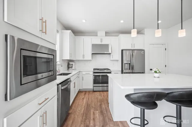 $799,777 | 40 Gazania Drive, Old Bridge, NJ 08857